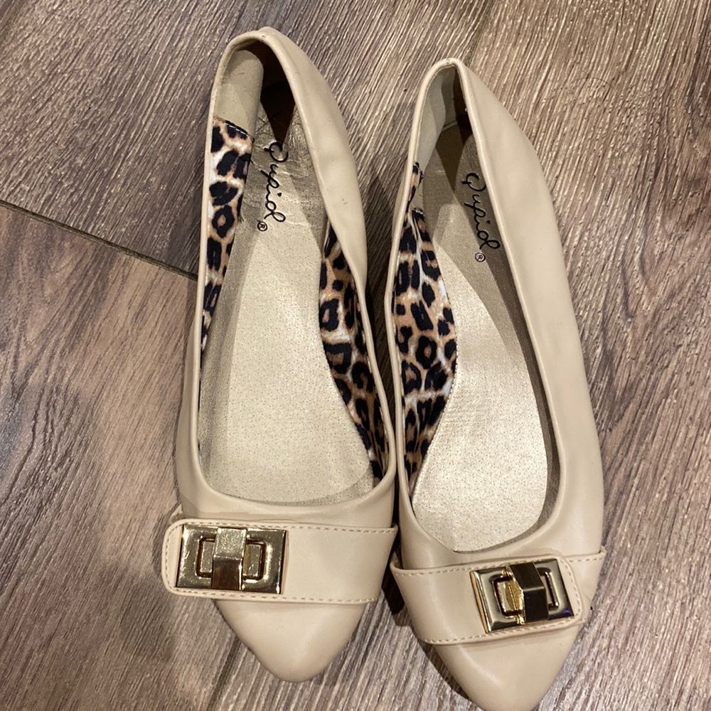 Qupid Women’s Tan Size 6 Shoes